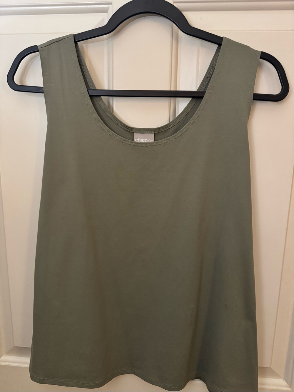 Chico's Tank Top in Olive Scoop Neck Microfiber— Chico’s Size 2